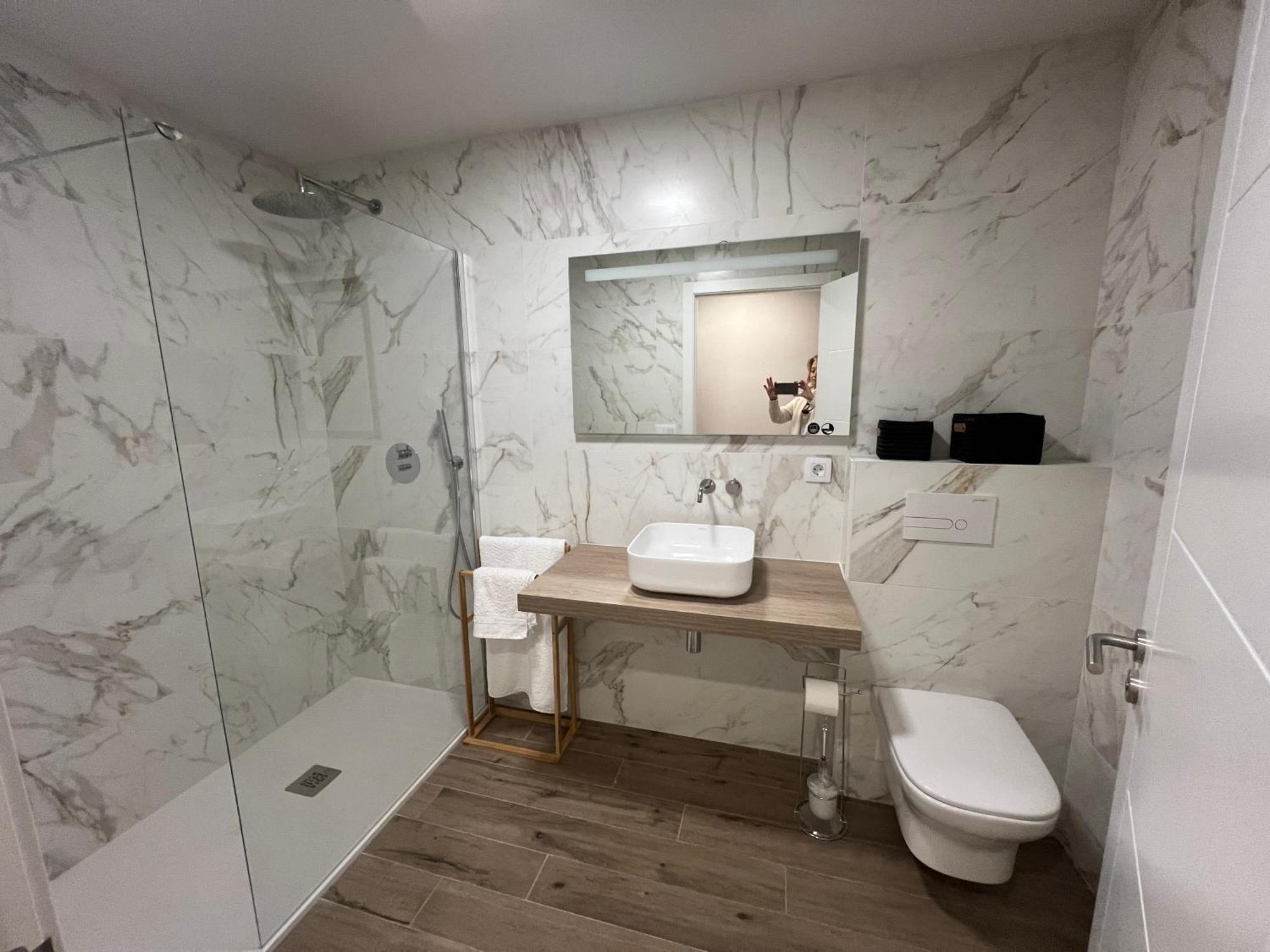 Apartament Vivienda Ronda Muralla A Estrenar Lugo Zewnętrze zdjęcie